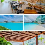 Apartamento En Baia Kirstal Cartagena Con Vista Hacia La Playa Artificial